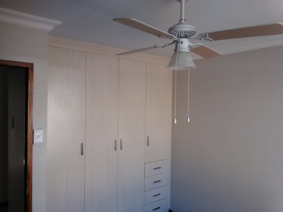 3 Bedroom Property for Sale in Hillside Free State